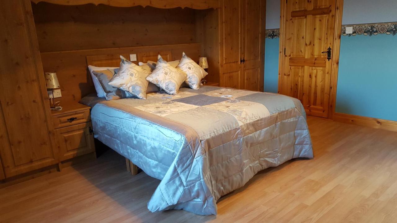 Leroy'S Lodge Headford Экстерьер фото